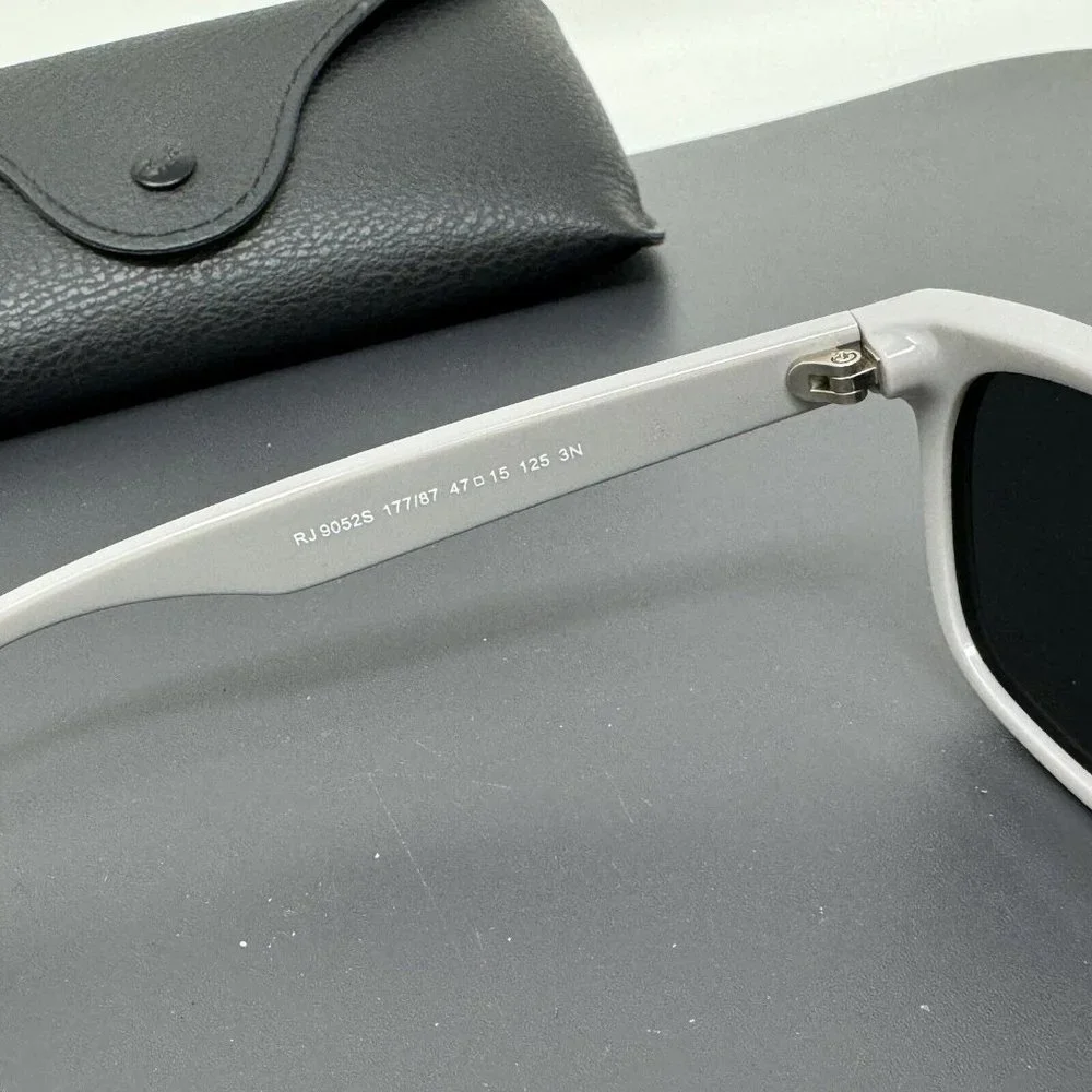 Ray Ban Junior RJ 9052SS Small Kids Toddler Sunglasses Berry 47 [] 15 125